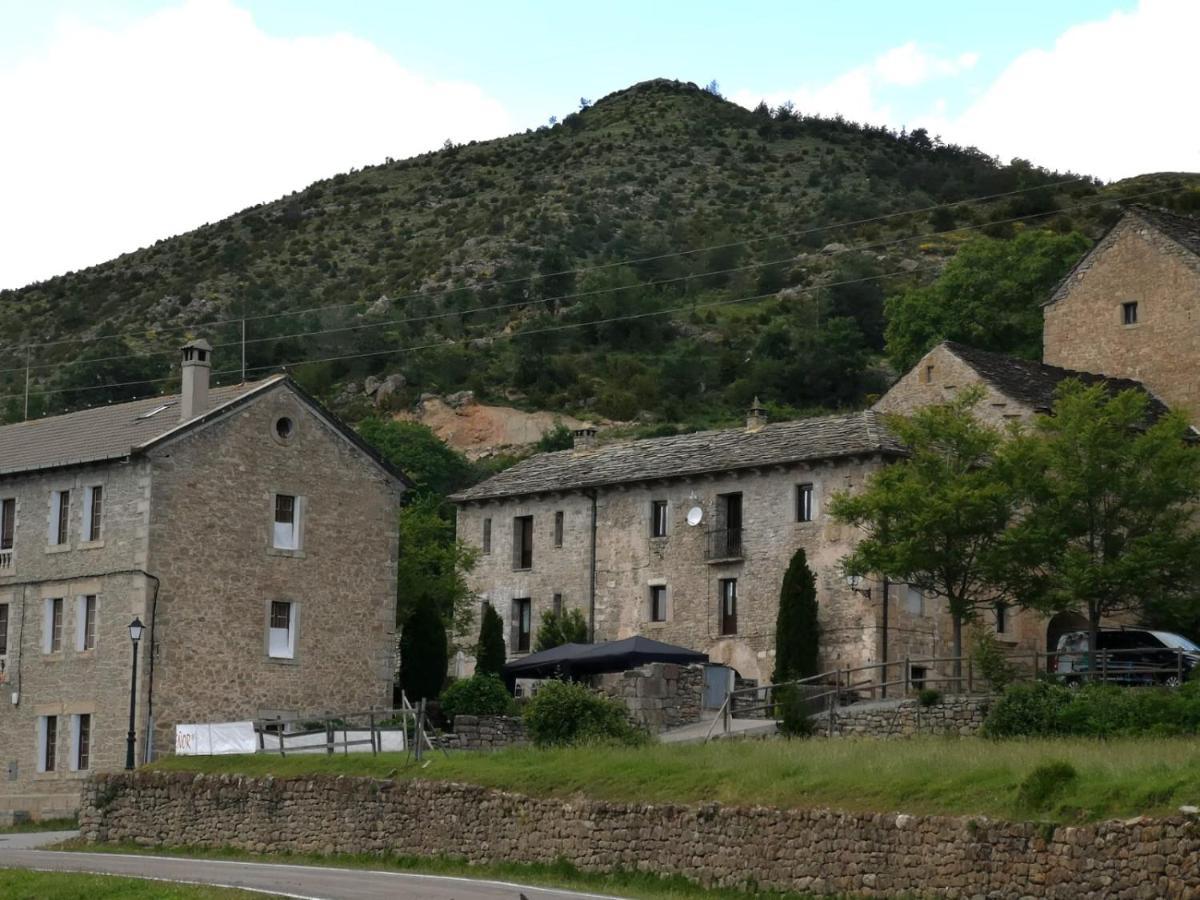 Casa Rural Laguarta - Restaurante Pension Buitenkant foto